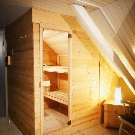 Elegant Mansion Semesterbostad Waimes